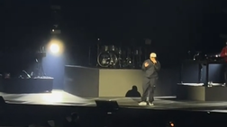 Geolier interrompe il suo concerto a Roma, c’entra il big match Napoli-Milan