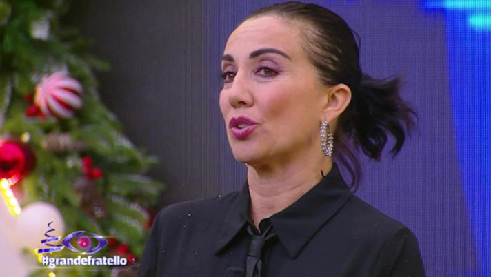 mediaset  Pamela Petrarolo abbandona il Grande Fratello: “Le mie figlie hanno bisogno di me” - immagine 1