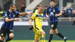 Pagelle, Duda dirige, Tchatchoua corre. Henry e il rigore, quanto fa male