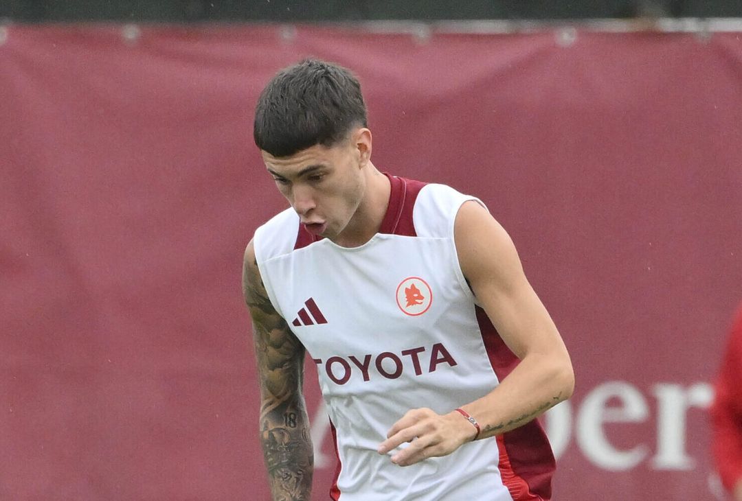 Roma, l’allenamento in vista del Genoa: out Pellegrini e Le Fée – FOTO GALLERY - immagine 19