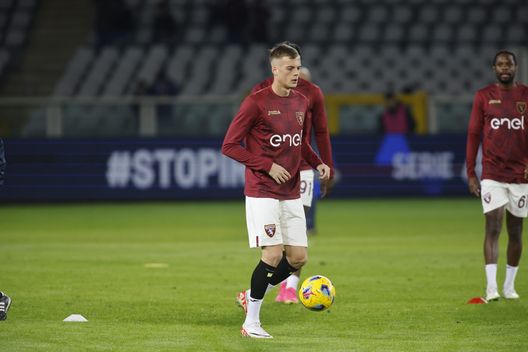 Ilic during the Italian Serie A 2023-2024 season, football match between Torino Fc and Us Sassuolo on 06 November 2023 at Stadio Olimpico Grande Torino,Turin, Italy.Photo Nderim Kaceli
