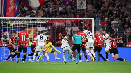 ROME, ITALY - MAY 14: Dan Ndoye of Bologna scores his team's first goal during the Coppa Italia Final match between AC Milan and Bologna at Stadio Olimpico on May 14, 2025 in Rome, Italy. (Photo by Paolo Bruno/Getty Images)