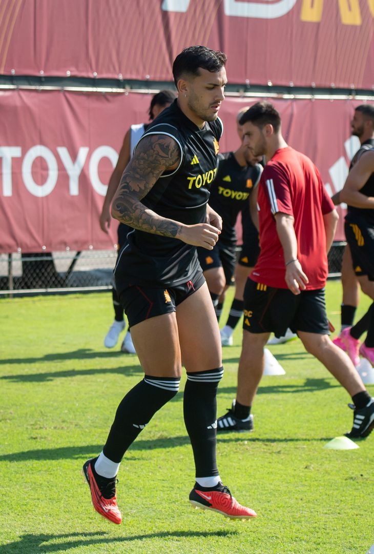 Roma, allenamento mattutino a Trigoria in vista dell’Hellas Verona – FOTO GALLERY - immagine 21