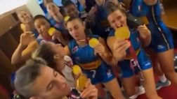 Video – Italvolley, le ragazze si scatenano nello spogliatoio: che festa!