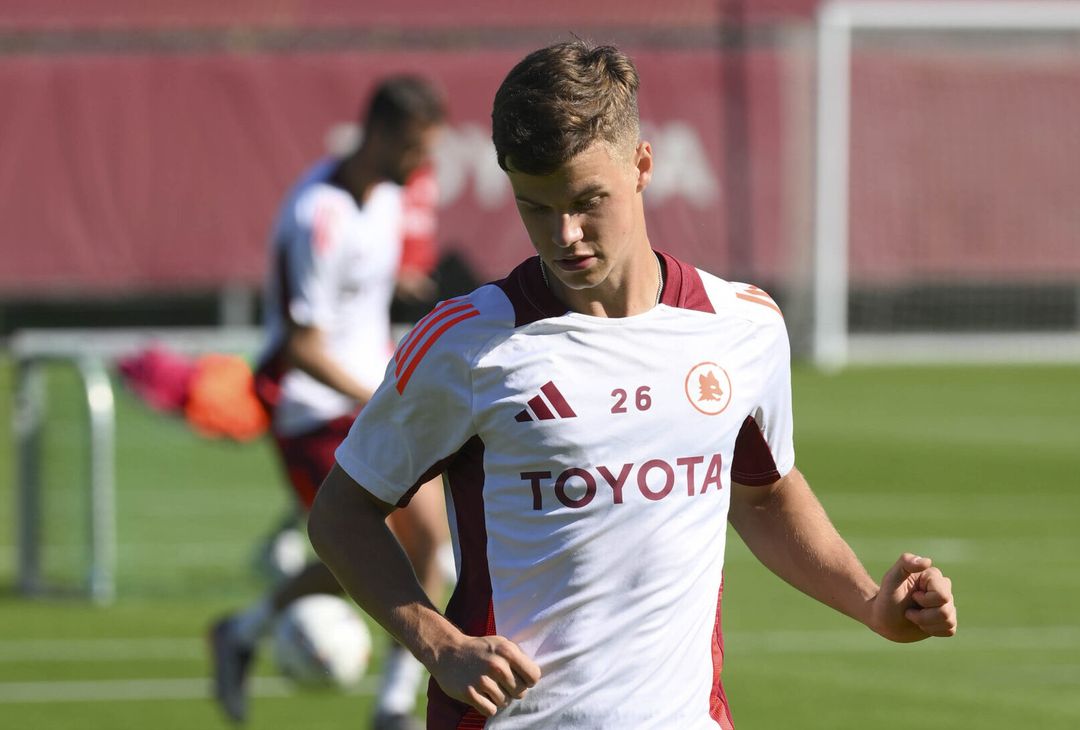 Trigoria, ripresa verso Verona-Roma: out Dovbyk e Hummels – FOTO GALLERY - immagine 57