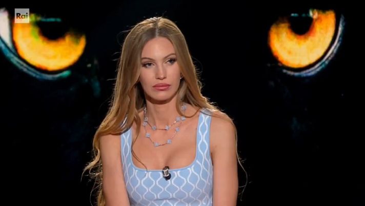 Taylor Mega: “Fedez, Tony Effe e Ferragni, vi dico tutto. A letto amo sperimentare”  Taylor Mega: “Fedez, Tony Effe e Ferragni, vi dico tutto. A letto amo sperimentare” - immagine 1