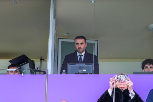GERMOGLI PH: 2 FEBBRAIO 2025 FIRENZE STADIO ARTEMIO FRANCHI SERIE A FIORENTINA VS GENOA NELLA FOTO TIFOSI Palladino
