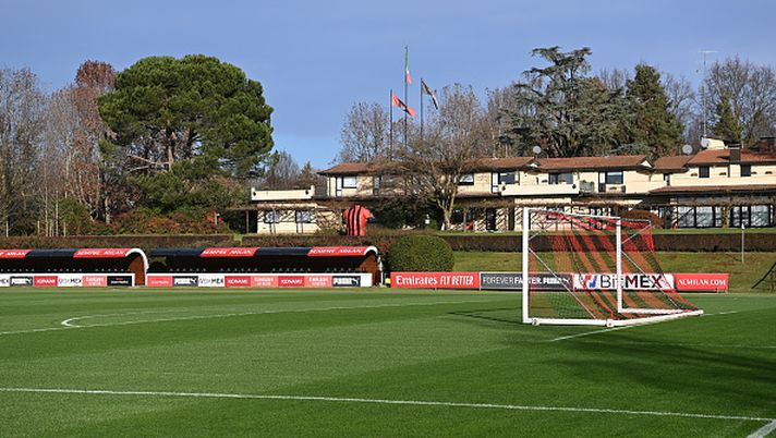 CAIRATE, ITALY - JANUARY 05: A general view during AC Milan training session at Milanello on January 05, 2023 in Cairate, Italy. (Photo by Claudio Villa/AC Milan via Getty Images) False informazioni e avvelenatori di pozzi - immagine 1