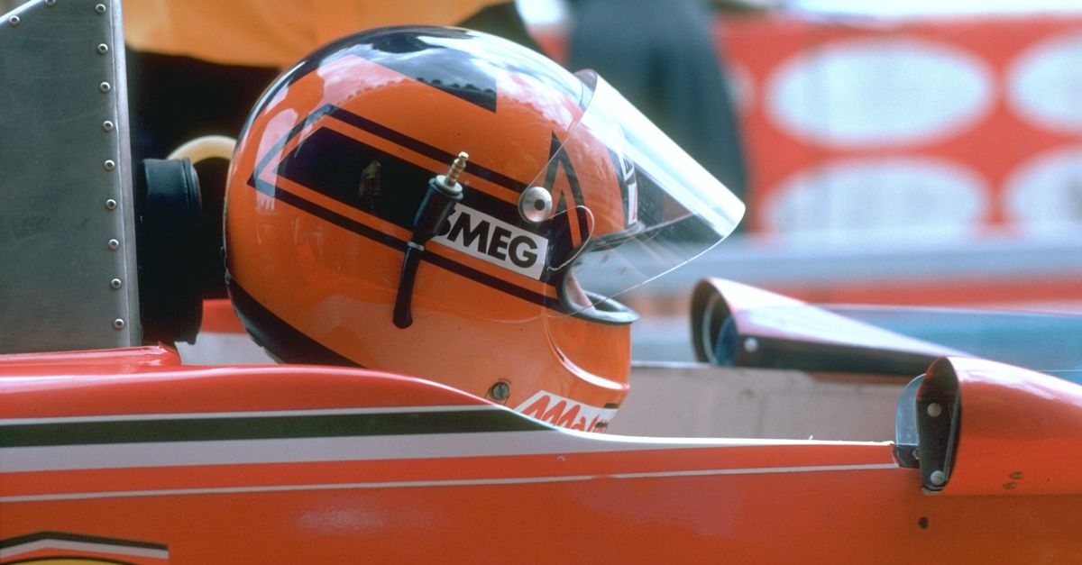 Gilles Villeneuve, rubata la statua dedicata all’ex Ferrari. Il figlio: “Siete senz’anima”