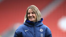 Il coming out dell’allenatrice del Chelsea: “Io e la mia assistente insieme da 13 anni, abbiamo 4 figli”