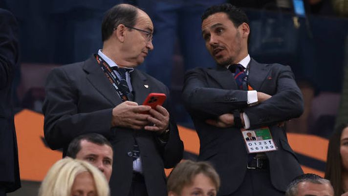 Siviglia nel caos: rissa sfiorata nell’assemblea degli azionisti - immagine 1