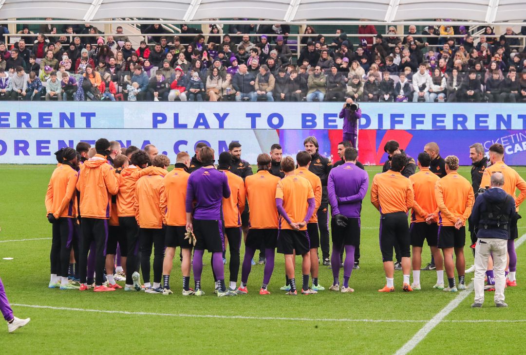 Gallery VN – Allenamento a porte aperte della Fiorentina, le immagini più belle - immagine 54