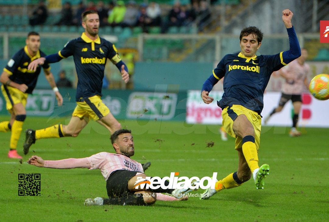 FOTO Palermo-Modena 4-2, 21ª giornata Serie B 2023-2024 (GALLERY) - immagine 37