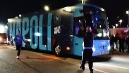 Il Napoli è a Lecce, da brividi l’accoglienza dei tifosi per gli azzurri – IL VIDEO