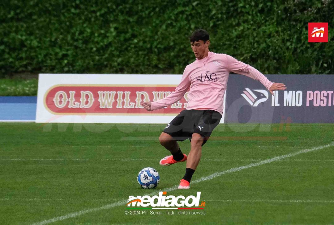 FOTO Ritiro Palermo, seduta mattutina al centro sportivo di Livigno (GALLERY) - immagine 13