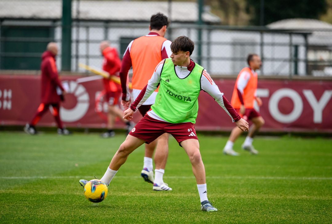 Roma, l’allenamento a due giorni dal derby – FOTOGALLERY - immagine 5