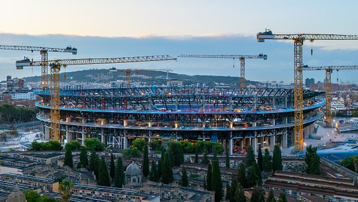 Ufficiale, Barcellona-Olympiakos si giocherà a Montjuic: slitta ancora il ritorno al Camp Nou- immagine 2