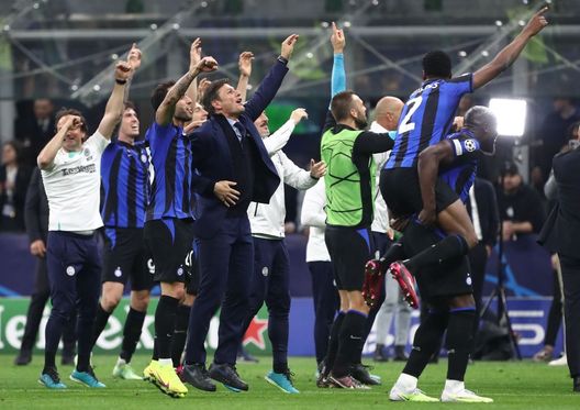 Mancini: “Inter non parte battuta, può accadere di tutto. Felice per Inzaghi”- immagine 3