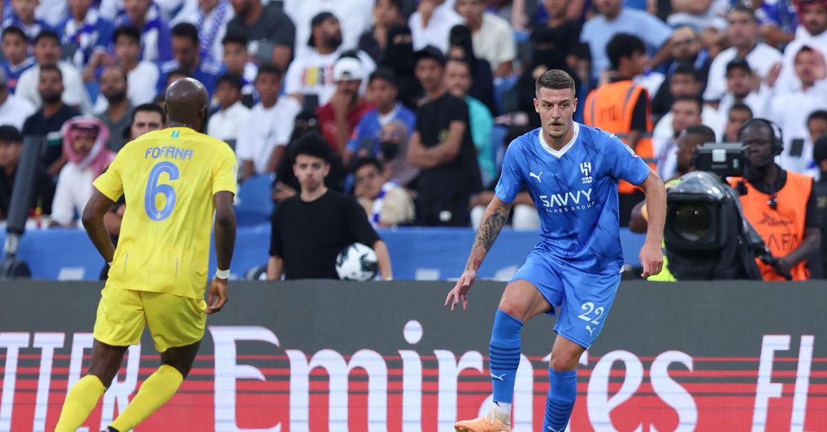 Milinkovic-Savic rinnova con l'Al-Hilal: "Scelta facile, qui i miei momenti migliori"