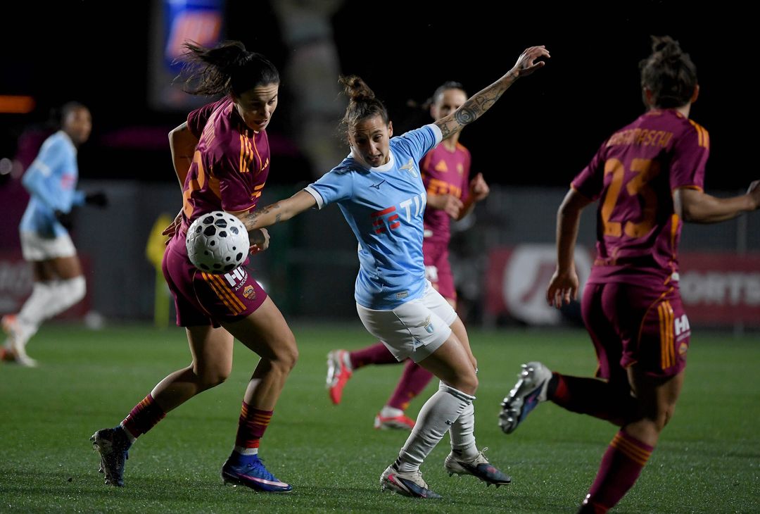 WOMEN | Roma-Lazio, le foto del ritorno dei quarti di Coppa Italia – GALLERY - immagine 18