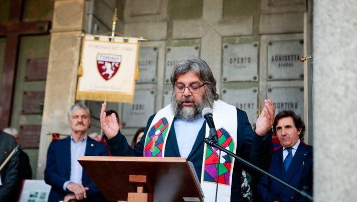 Torino, le condizioni di Don Robella: intervento riuscito, condizioni critiche - immagine 1