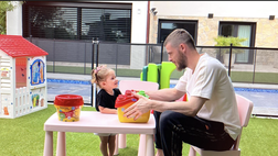 FOTO – Intanto De Gea festeggia la figlia: “Tanti auguri piccola mia”