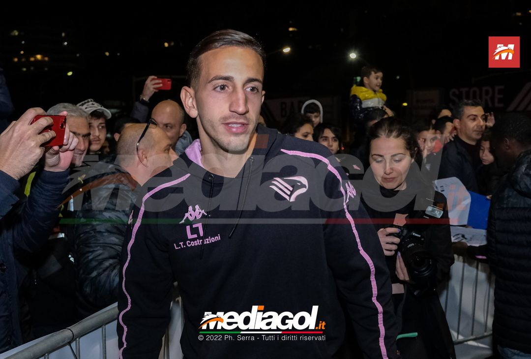 FOTO Palermo: Accardi, Saric e Gomes accendono l’albero al ‘Barbera’ (Gallery) - immagine 17