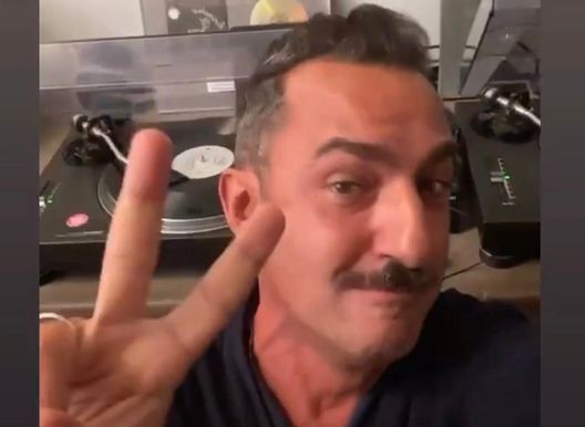 Nicola Savino verso la conduzione di ‘Sanremo Giovani’ e ‘Dopofestival’? I rumors- immagine 2