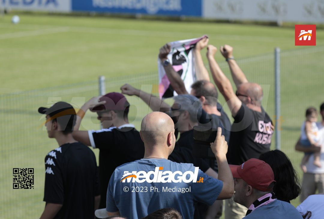 FOTOTIFO Gli scatti dei tifosi presenti per Palermo-Bassa Anaunia - immagine 6