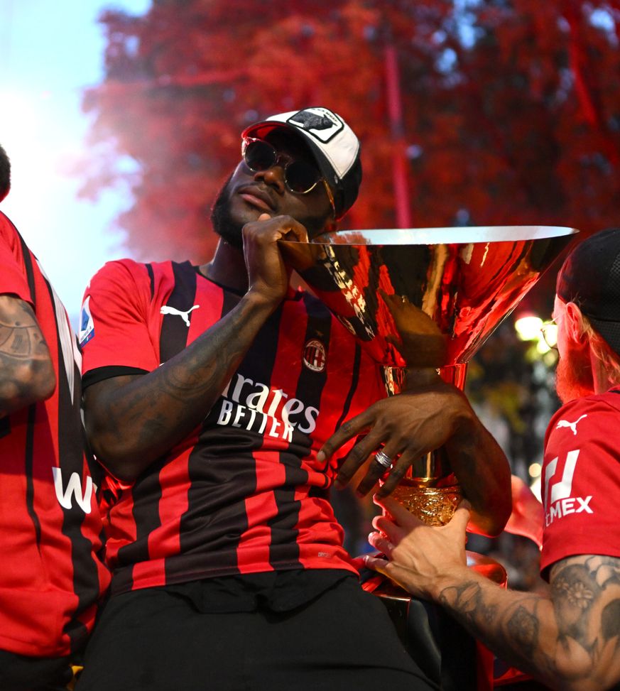 milan-calciomercato-centrocampo-centrocampista-kessie-sostituto-news-ultima-ora-aggiornamenti