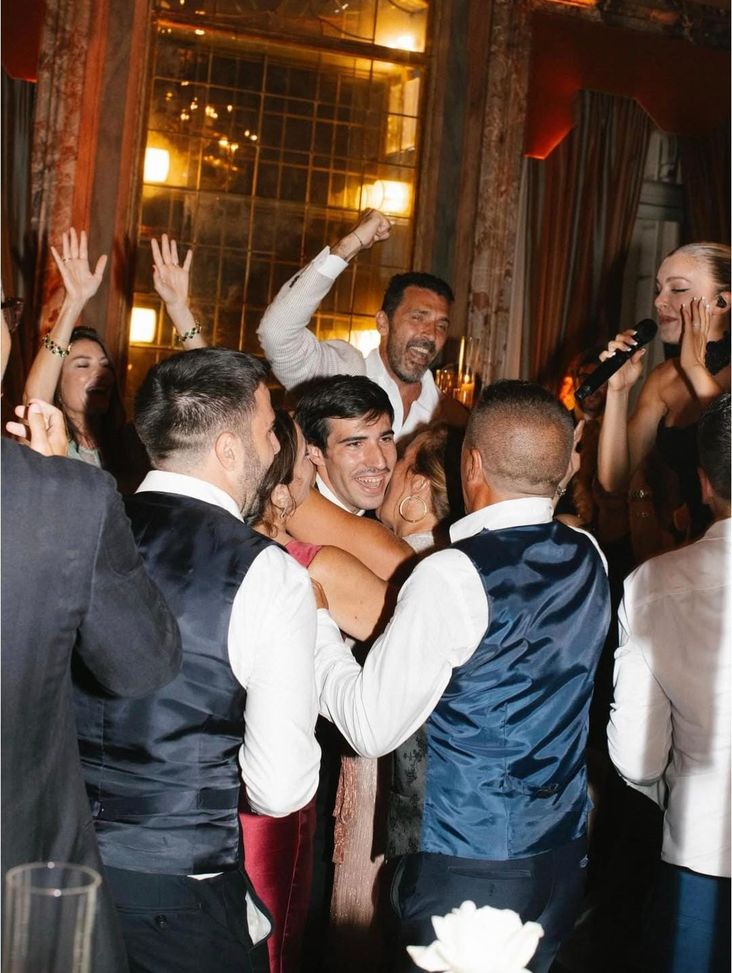 Sandro Tonali ha detto sì: nozze da sogno con Giulia a Villa Erba- immagine 3