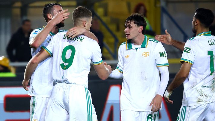 Roma corsara a Lecce! Il tandem Ferguson-Dovbyk affossa Di Francesco: Gasp torna 4° - immagine 1