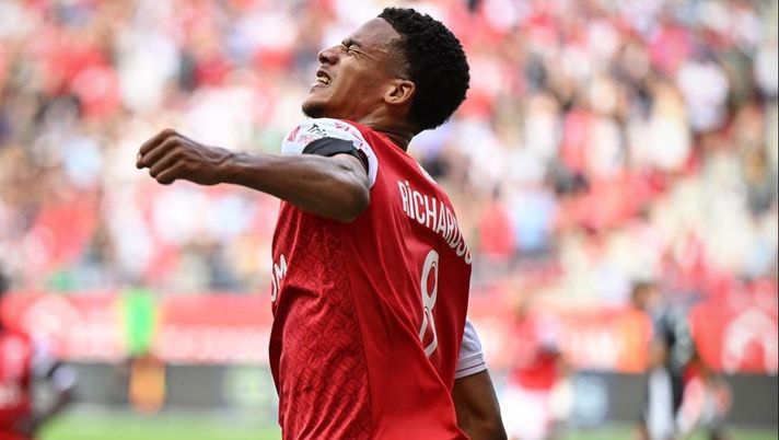 CorFio: “Lunedì arriva Richardson. Attesa per il secondo centrocampista” - immagine 1