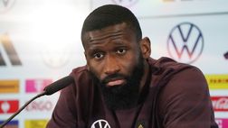 Rudiger perde il senno, dà dello “spastico” ad un tifoso e poi si scusa: i dettagli