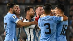 Scintille tra Argentina e Uruguay: Messi aggredisce Olivera