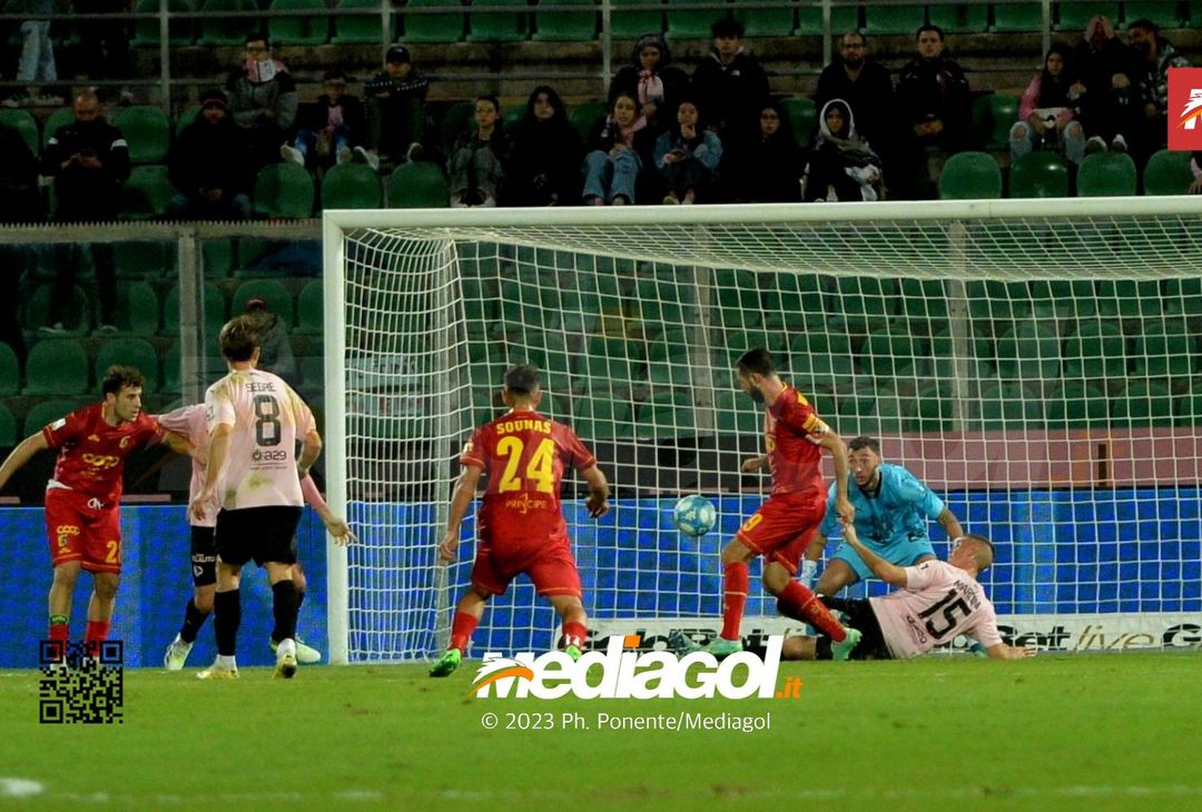 FOTO Palermo-Catanzaro 1-2, 15ª giornata Serie B 2023-2024 (GALLERY) - immagine 5