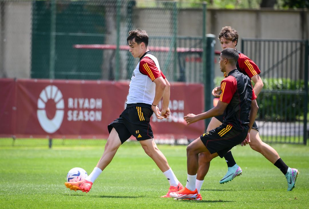 Roma, l’allenamento dopo la confitta con l’Atalanta – FOTO GALLERY - immagine 3