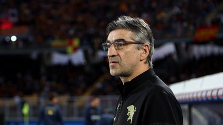 LECCE, ITALY - OCTOBER 28: Head coach of Torino Ivan Juric of looks on prior the Serie A TIM match between US Lecce and Torino FC at Stadio Via del Mare on October 28, 2023 in Lecce, Italy. (Photo by Maurizio Lagana/Getty Images)