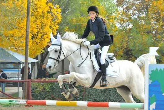 ESCLUSIVA DDD – Intervista a Sara Croce: “La mia passione è l’equitazione. Tifo Milan e il mio sogno…”- immagine 2