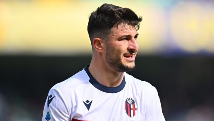VERONA, ITALY - MARCH 09: Riccardo Orsolini of Bologna during the Serie A match between Verona and Bologna at Stadio Marcantonio Bentegodi on March 09, 2025 in Verona, Italy. (Photo by Alessandro Sabattini/Getty Images) Cade il Bologna contro l’Ofi Creta. Sconfitta per 4-2, segnano Orsolini e Odgaard, la difesa… - immagine 1
