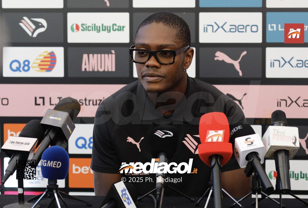 FOTO, Emanuel Gyasi incontra i giornalisti - immagine 3