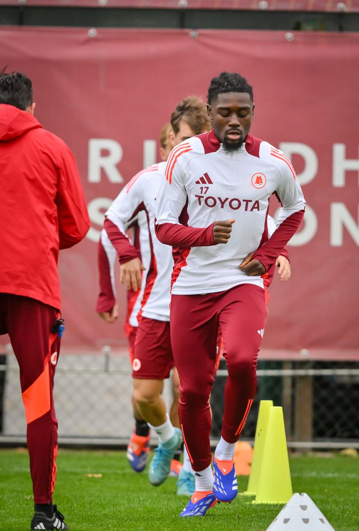 Trigoria, l’allenamento del mercoledì mattina – FOTO GALLERY - immagine 58