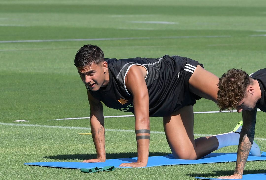 Roma, secondo giorno di ritiro. L’allenamento a Trigoria – FOTO GALLERY - immagine 3
