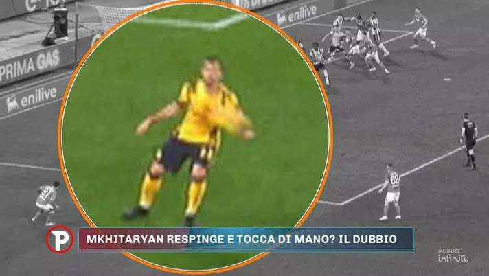 Imbarazzante barzelletta napoletana: “Mani di Mkhitaryan”. Cesari costretto a smentire: “Ma è petto netto” - immagine 1