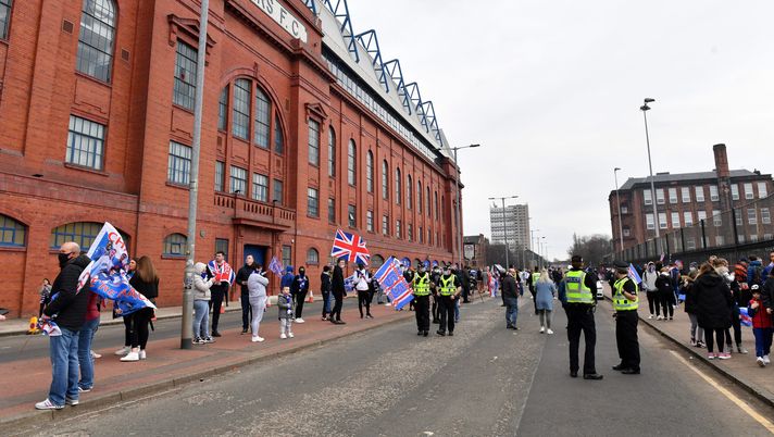 Glasgow, l’Old Firm si dà alla tecnologia: Rangers-Celtic, cibi e bevande in automatico allo stadio… - immagine 1
