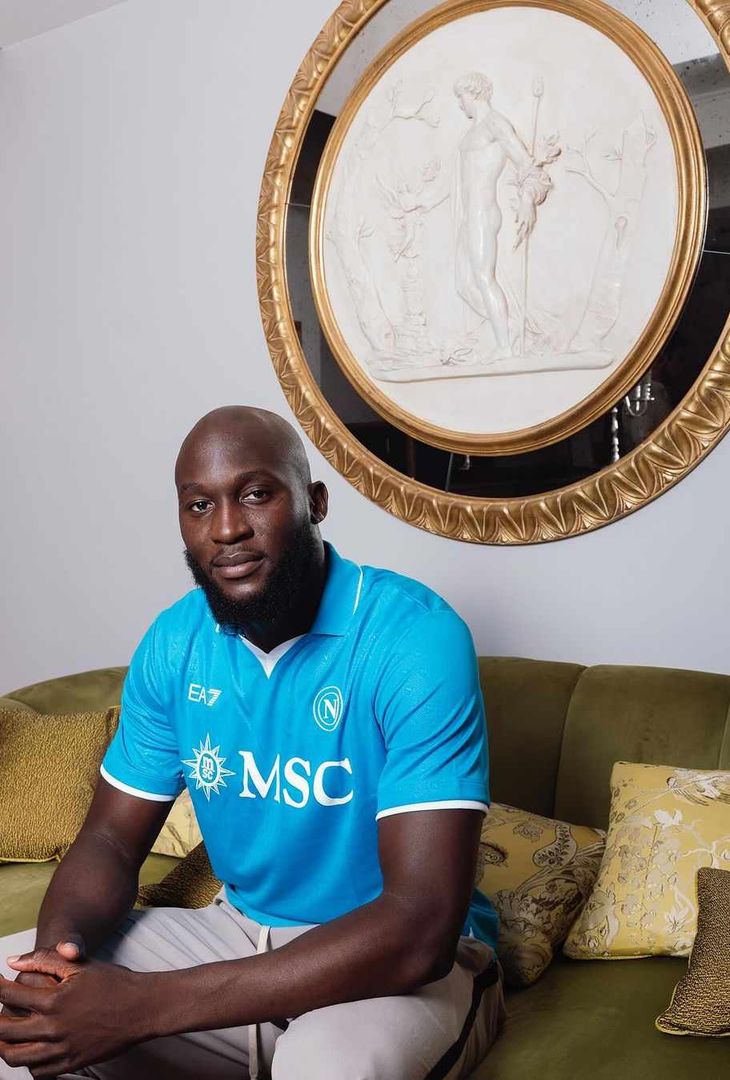 GALLERY I primi scatti di Lukaku con la maglia del Napoli e la sua tipica esultanza- immagine 1