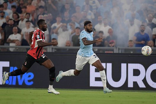 Nuno Tavares al suo debutto con la Lazio nella sfida con il Milan. Per lui due assist e premio MVP della partita (Photo by Marco Rosi - SS Lazio/Getty Images) UFFICIALE Lazio, Nuno Tavares riscattato dall’Arsenal: arriva il comunicato del club- immagine 2