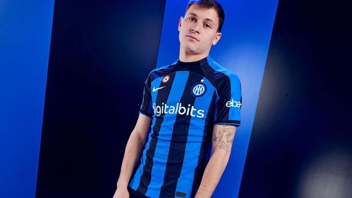 Carragher: “Barella? E’ uno dei più forti d’Europa. Centrocampista totale” - immagine 1