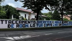 Atalanta, i tifosi consolano De Roon “sotto casa”: Tu hai già vinto la coppa”