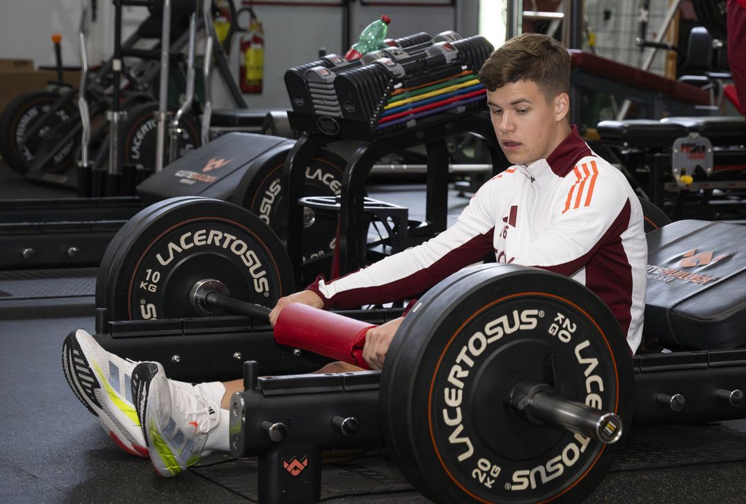 Trigoria, l’allenamento della squadra in palestra in vista del Parma – FOTO GALLERY - immagine 4